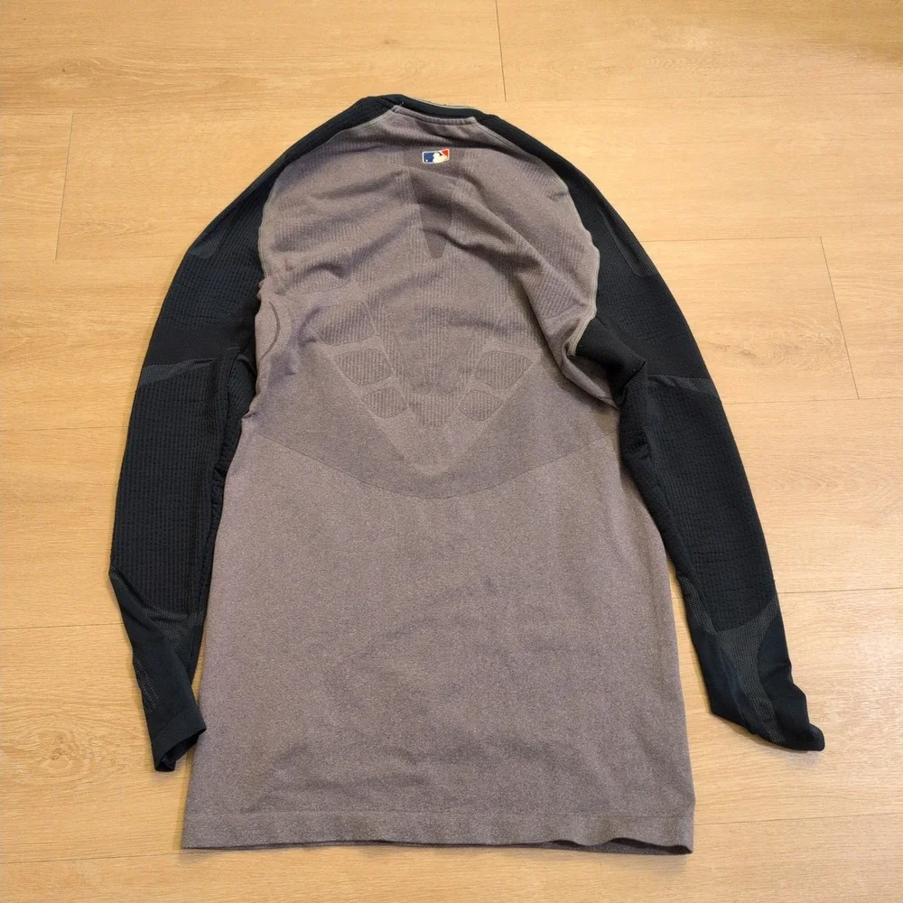 Nike Pro MLB Men Small Compression Shirt Long Sleeve Base Layer Baseball